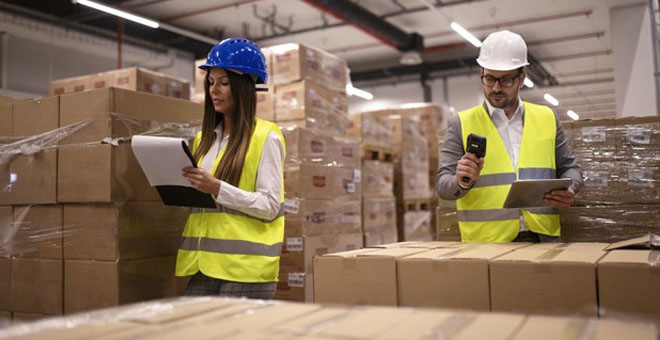 Como empilhar as caixas de papelão